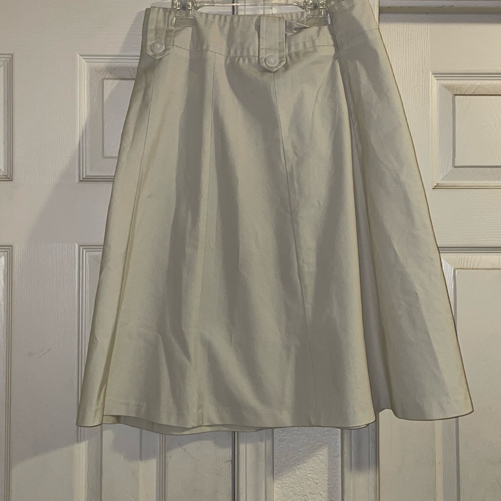 Women’s cream Grace Elements size 6 a line skirt below knee